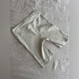 Year of Ours ribbed bike shorts- bone size medium